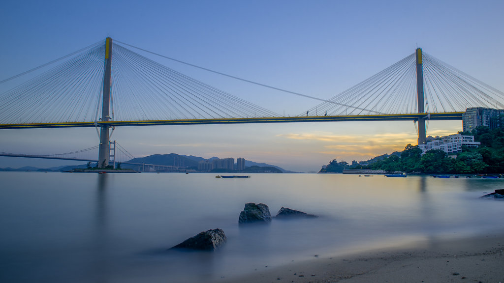 Sunset by the bridge